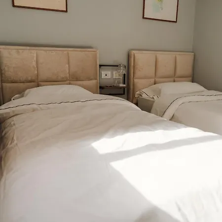 Urban Hotel